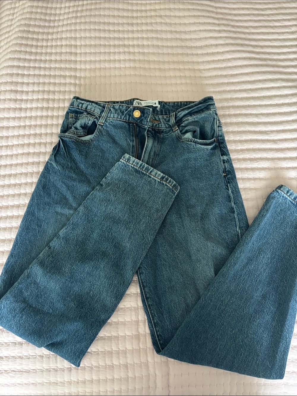 Zara Women's Dark Blue Straight Leg Jeans